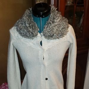 (Ew)Epic thread junior's sweater
